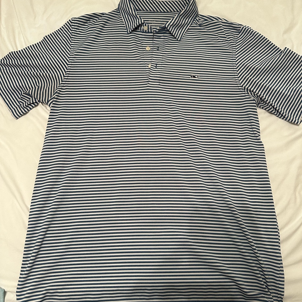 Used Vineyard Vines Golf Shirt.